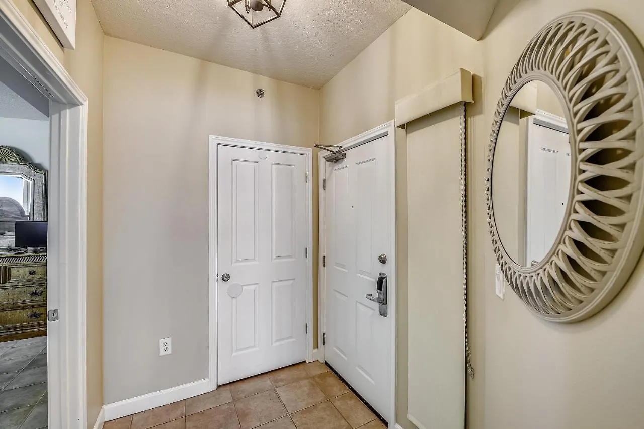 Shores of Panama 401: Beachfront 3-Bedroom Condo with Parking Panama City Beach Apartment