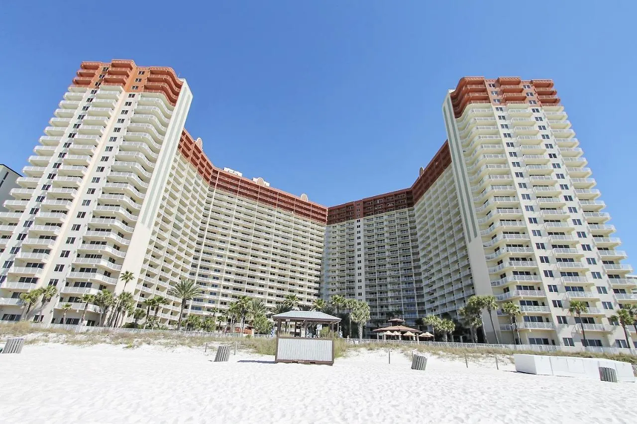 Shores of Panama 401: Beachfront 3-Bedroom Condo with Parking Panama City Beach United States
