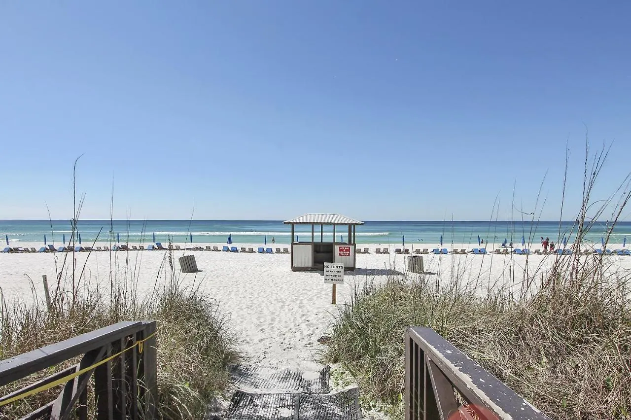 Shores of Panama 401: Beachfront 3-Bedroom Condo with Parking Panama City Beach Apartment