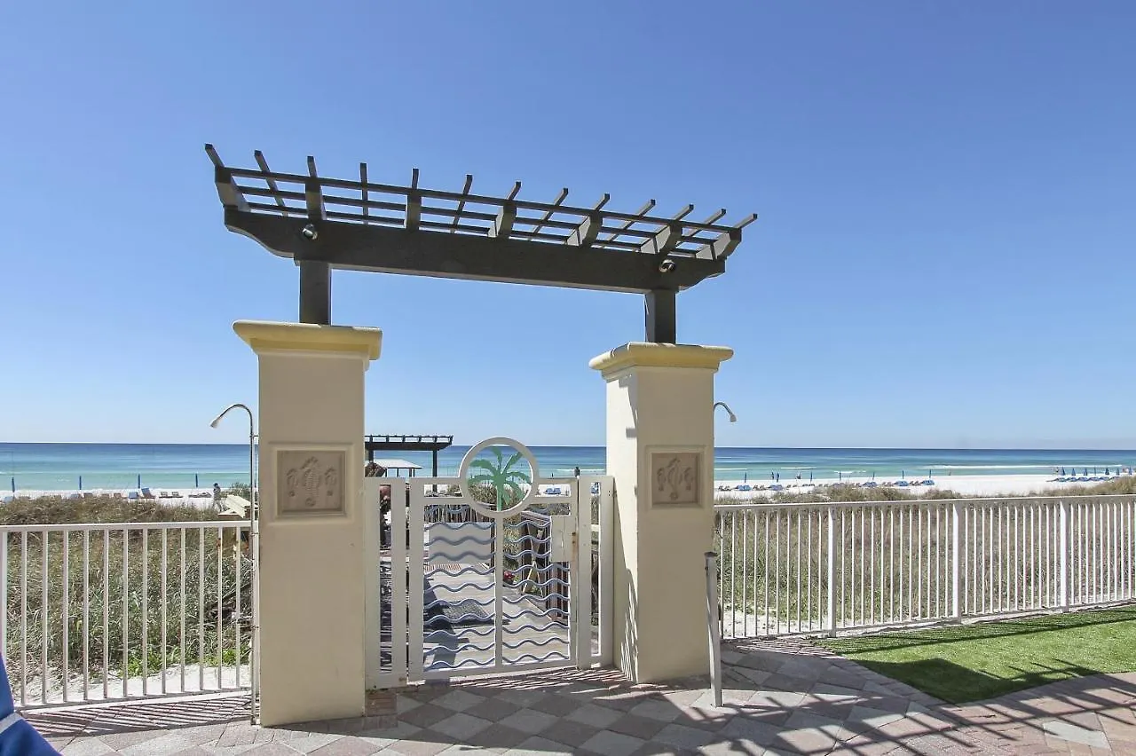 Apartment Shores of Panama 401: Beachfront 3-Bedroom Condo with Parking Panama City Beach United States